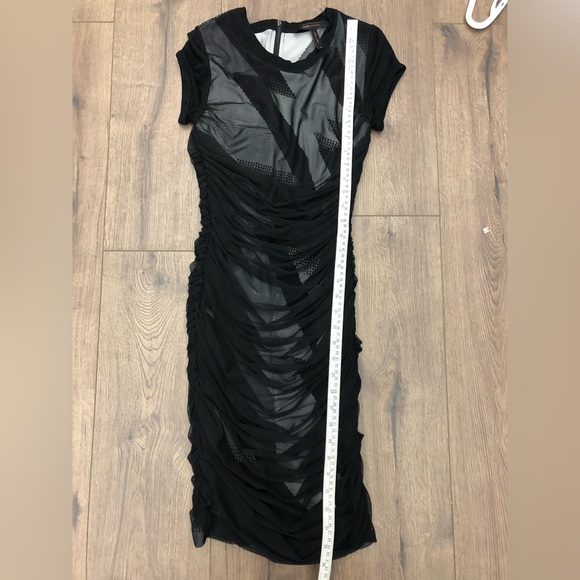 BCBG BLACK-MESH BODYCON DRESS IN SIZE EXTRA SMALL - Picture 6 of 11